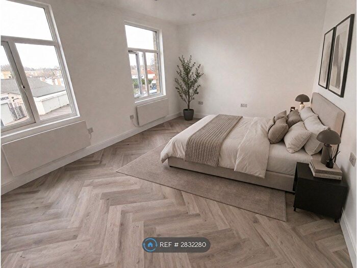 2 Bedroom Flat To Rent In Barking Road, London, E13