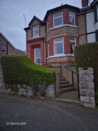 1 Bedroom Flat To Rent In Dinerth Road, Rhos On Sea, LL28