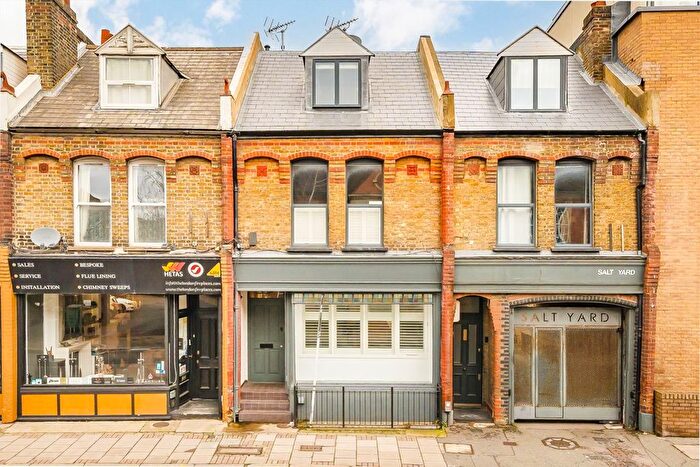 1 Bedroom Flat For Sale In Kingston Road, Wimbledon, SW19