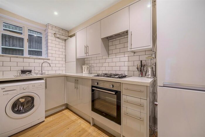 Studio To Rent In Palace Road, Tulse Hill, SW2