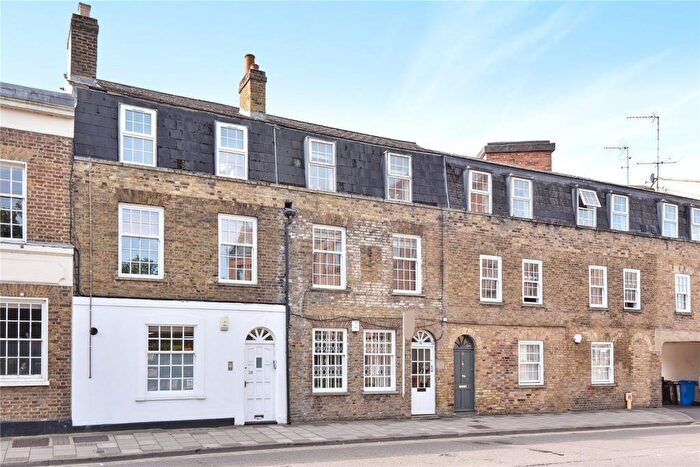 Studio To Rent In Victoria Street, Windsor, SL4