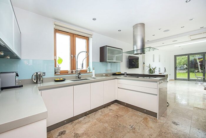 5 Bedroom Detached House To Rent In Somerset Road, London, SW19