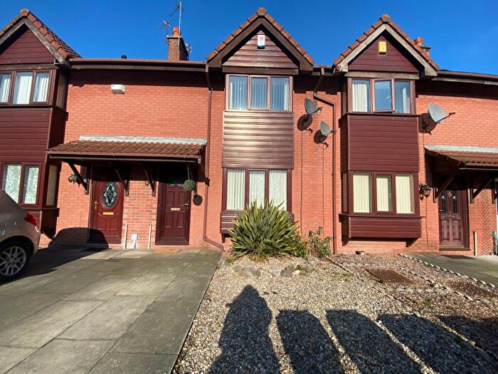 3 Bedroom Property To Rent In Canterbury Gardens, Salford, M5