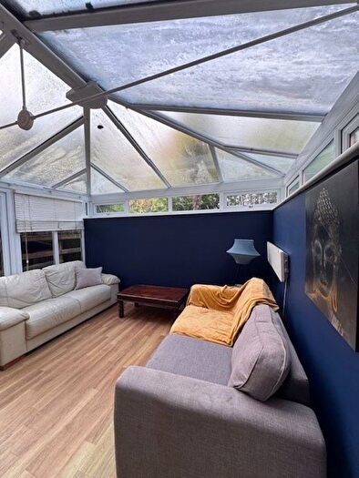 2 Bedroom Flat To Rent In Beaulieu Road, Westbourne, Bournemouth, BH4