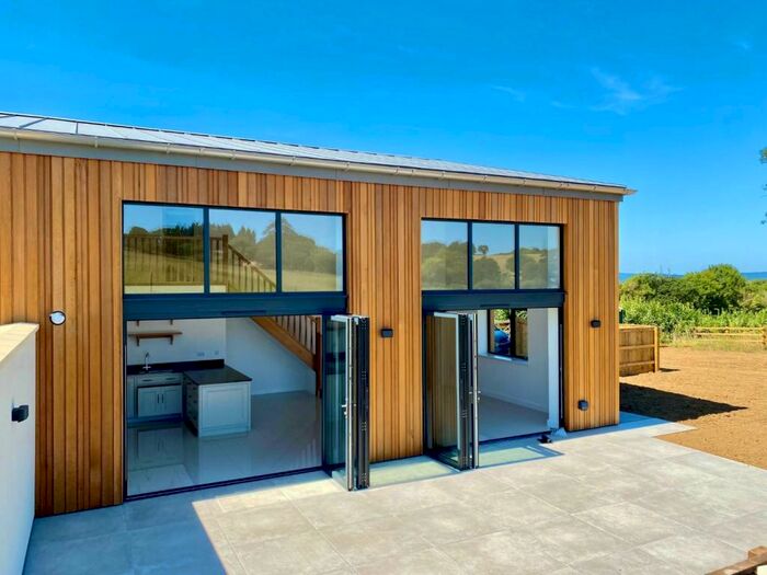 4 Bedroom Barn Conversion For Sale In Taits Hill, Stinchcombe, Dursley, GL11