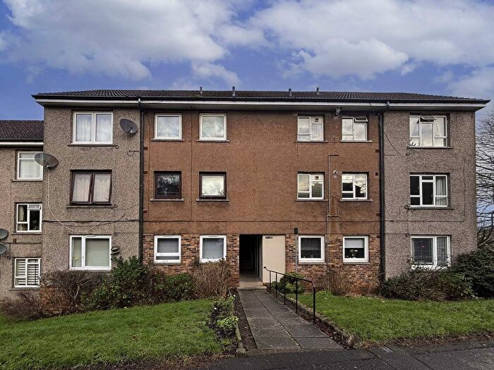 2 Bedroom Flat For Sale In Charleston Drive, Dundee, DD2