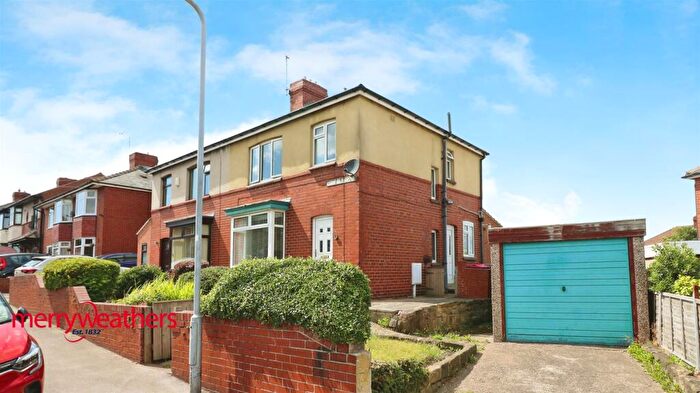 3 Bedroom Semi-Detached House For Sale In Highfield Grove, Wath-Upon-Dearne, Rotherham, S63