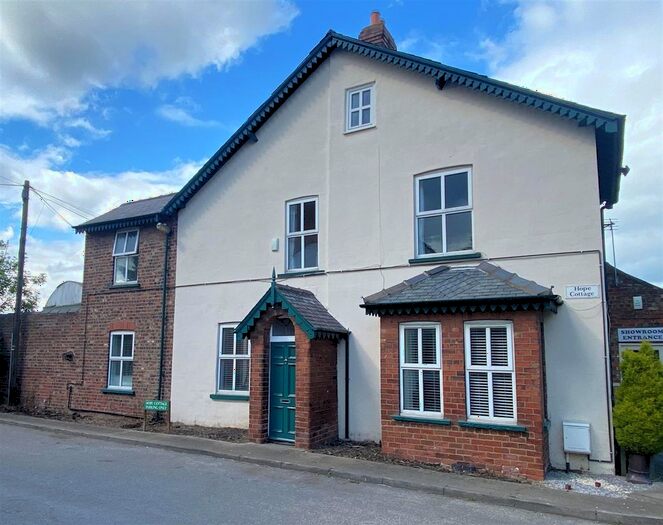 3 Bedroom Detached House To Rent In Water Lane, York, YO30