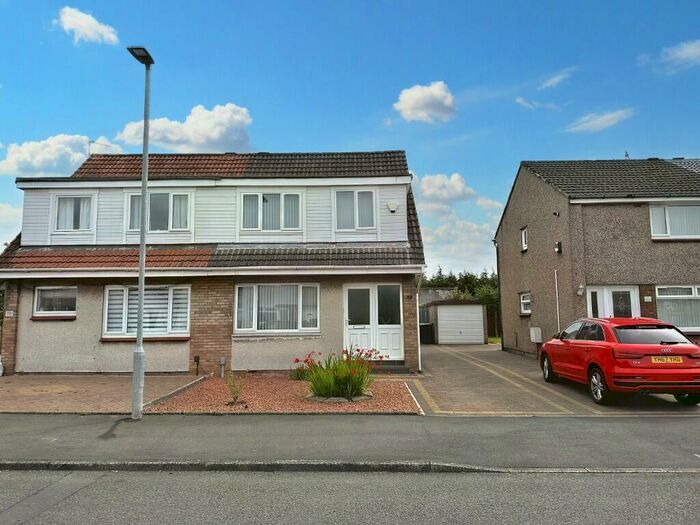 4 Bedroom Semi-Detached House To Rent In Afton Drive, Renfrew, Renfrewshire, PA4