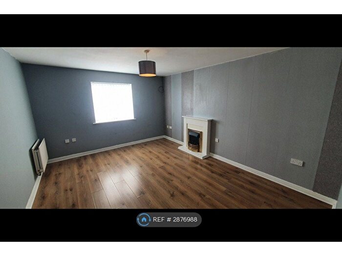 2 Bedroom Flat To Rent In Harbreck Grove, Liverpool, L9