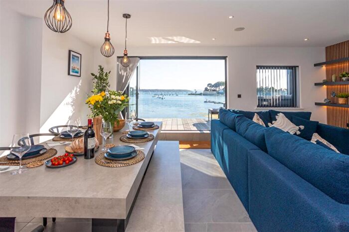 5 Bedroom Detached House For Sale In Sandbanks Road, Lilliput, BH14
