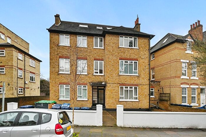 1 Bedroom Flat For Sale In Grange Park, London, W5