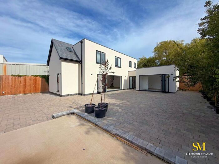 3 Bedroom Detached House For Sale In Liverpool Road, Ainsdale, Southport, PR8