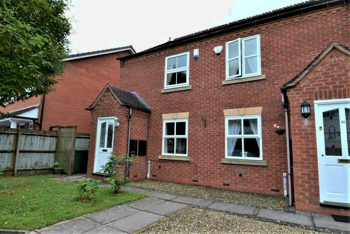 2 Bedroom Semi-Detached House To Rent In Tanyard Lane, Alvechurch, Birmingham, Worcestershire, B48
