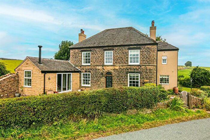 4 Bedroom Detached House For Sale In Buck Trap, Mayfield Valley, S10