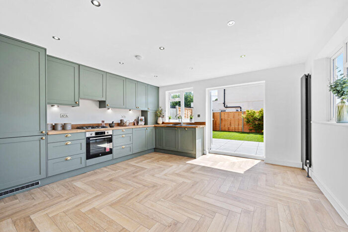 3 Bedroom Semi Detached House To Rent In Churchfield Road, Walton-On-Thames, KT12