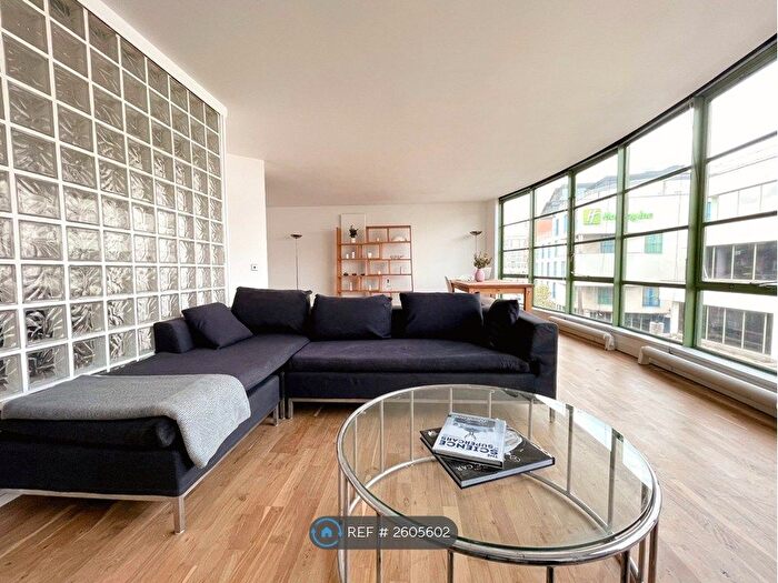 2 Bedroom Flat To Rent In Arlington Road, London, NW1