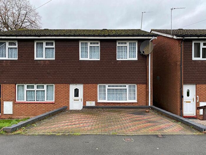 3 Bedroom Semi Detached House To Rent In Cross Walks Road, Lye, DY9