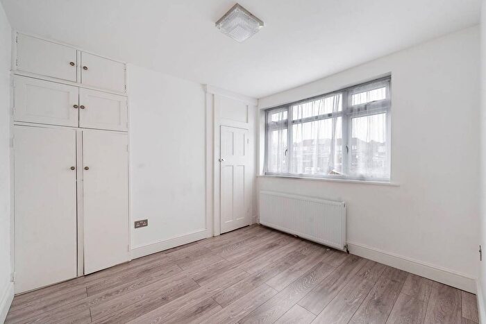 3 Bedroom Semi-Detached House To Rent In Gainsborough Gardens, Edgware, HA8