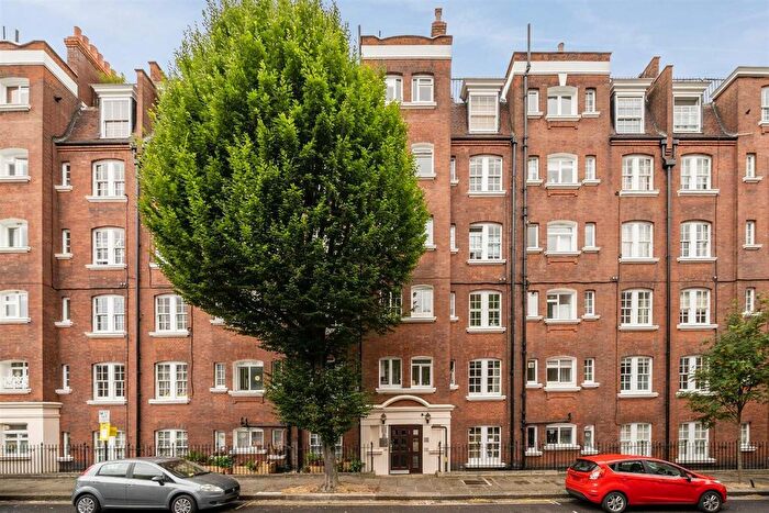 1 Bedroom Flat To Rent In Thanet Street, St Pancras, WC1H