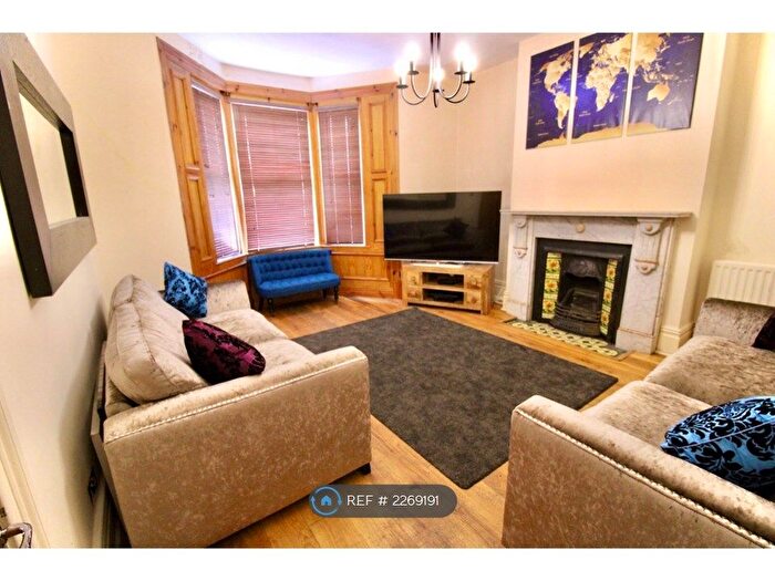 8 Bedroom Terraced House To Rent In Osborne Avenue, Newcastle Upon Tyne, NE2