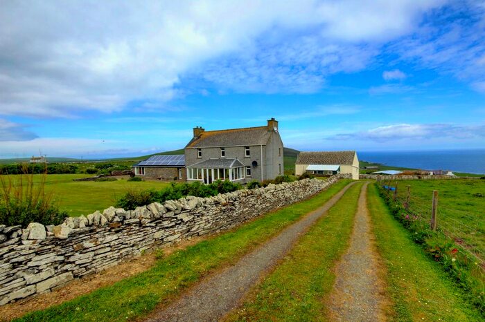 5 Bedroom Detached House For Sale In Upper Midhouse &amp; Upper Midhouse Cottage, Evie, Orkney, KW17