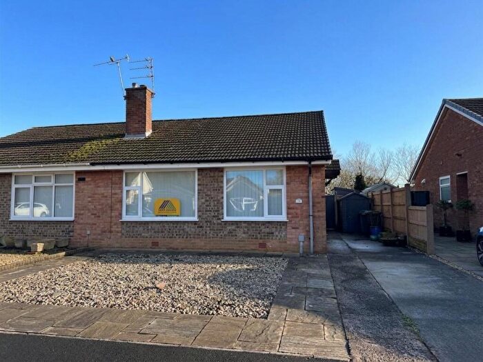 2 Bedroom Semi-Detached Bungalow For Sale In Pinewood Crescent, Lytham, FY8