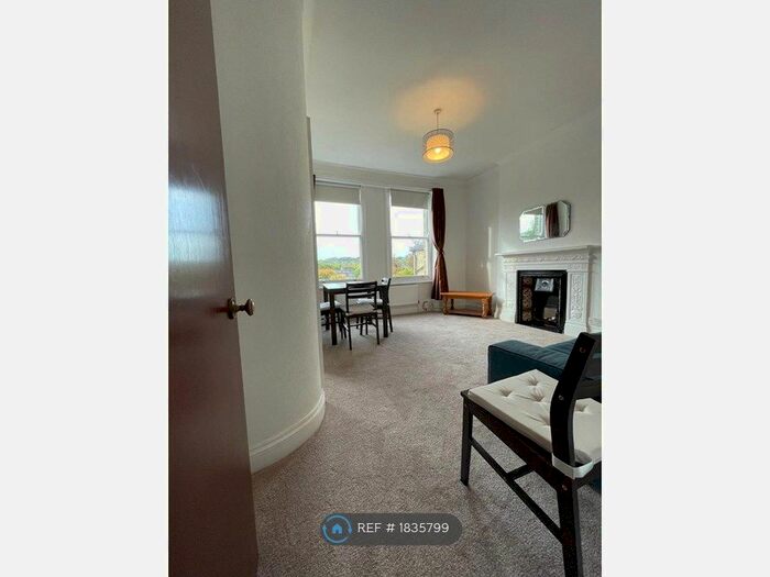 1 Bedroom Flat To Rent In Hillfield Avenue, London, N8