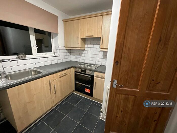 2 Bedroom Flat To Rent In Bamber Bridge, Preston, PR5