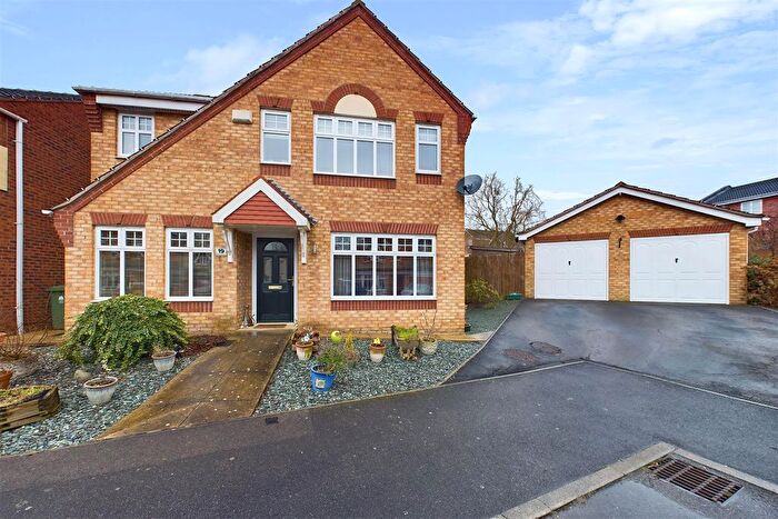 4 Bedroom Detached House For Sale In Balmoral Drive, Newark, NG24