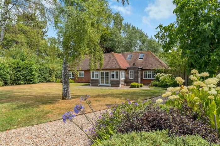 3 Bedroom Detached House To Rent In Lower Hardres, Canterbury, CT4