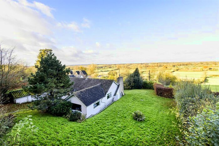 3 Bedroom Bungalow For Sale In Compton Bassett, Calne SN11