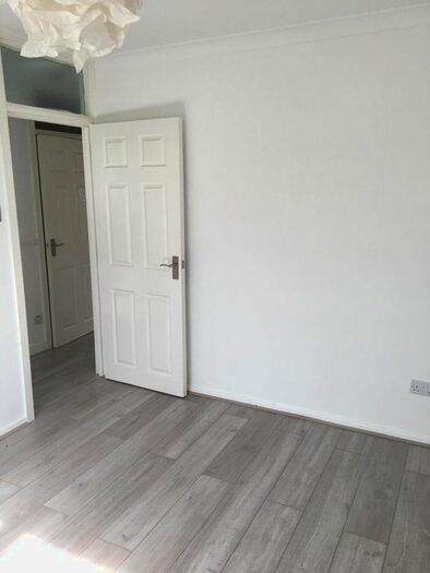 1 Bedroom Flat To Rent In Cock Lane, High Wycombe, HP13