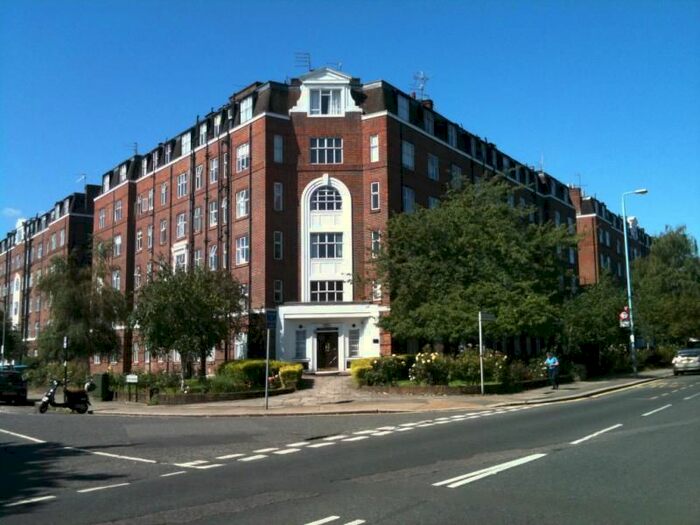 2 Bedroom Flat To Rent In Sutton Lane North, London, W4