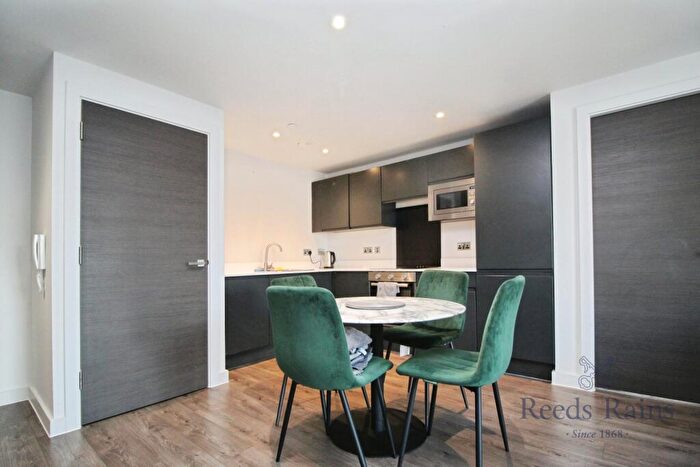 2 Bedroom Apartment For Sale In Parliament Street, Liverpool, Merseyside, L8