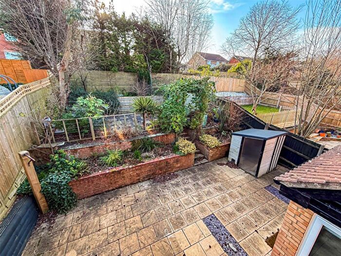 4 Bedroom Detached House For Sale In Andalusian Gardens, Whiteley, Fareham, Hampshire, PO15