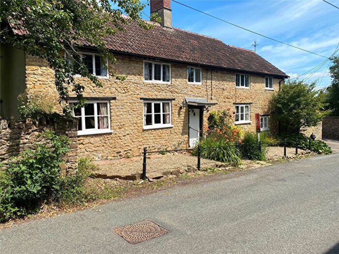 4 Bedroom Detached House For Sale In Swan Hill, Haselbury Plucknett, Crewkerne, Somerset, TA18