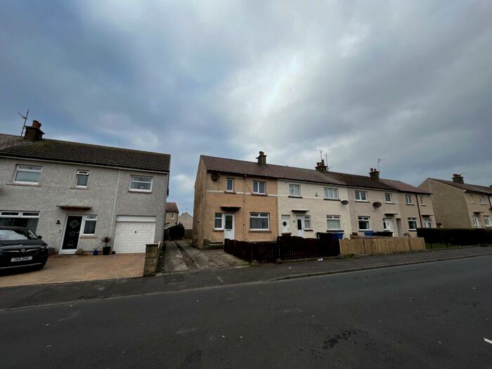 2 Bedroom Semi-Detached House To Rent In CentralAve, KA22