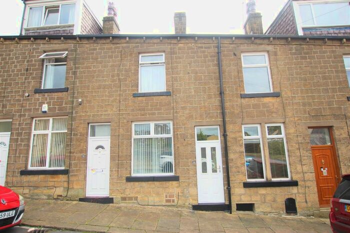 4 Bedroom Terraced House To Rent In Norman Street, Bingley, BD16