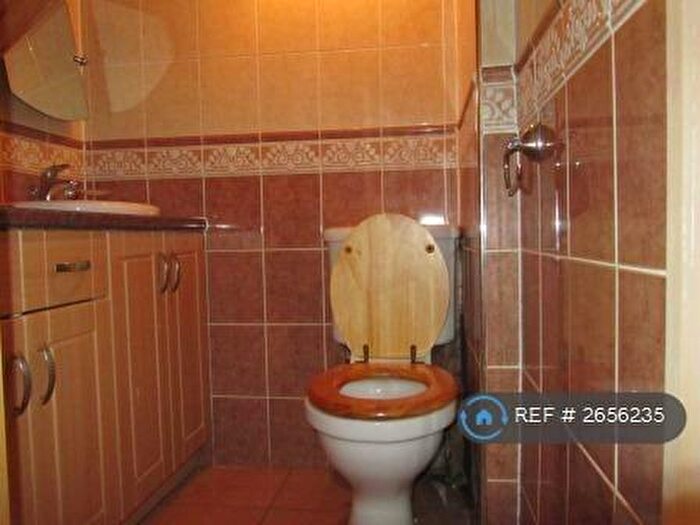 5 Bedroom Semi-Detached House To Rent In Mauldeth Road, Manchester, M20