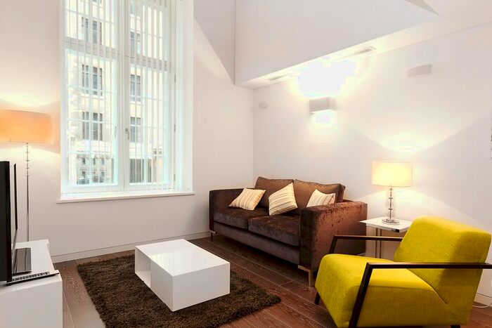 1 Bedroom Flat To Rent In Strand, London, WC2R