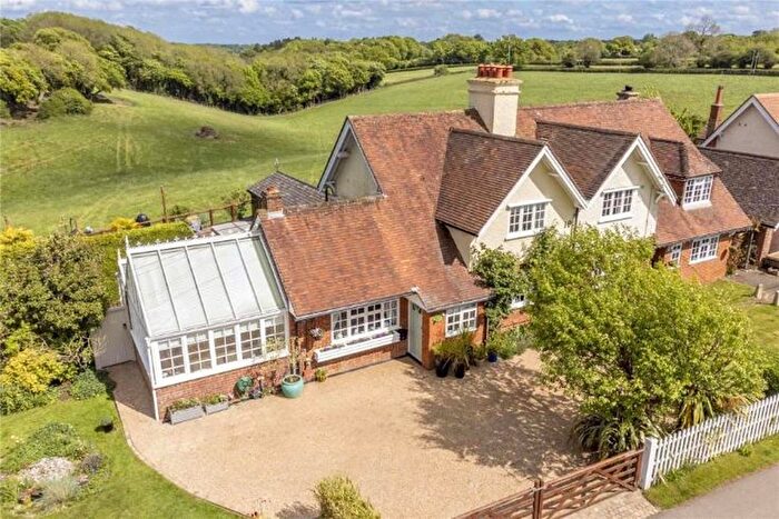 3 Bedroom Semi-Detached House For Sale In Wigginton Bottom, Wigginton, Tring, HP23