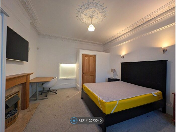 1 Bedroom Flat To Rent In Beckwith Road, London, SE24