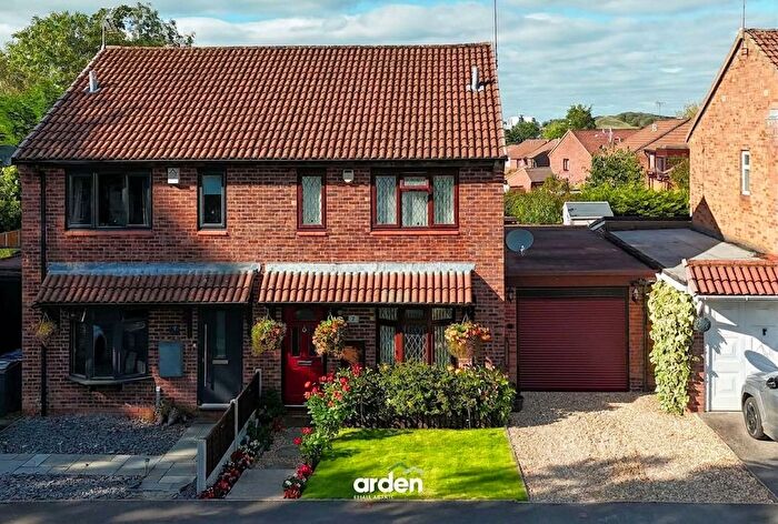 3 Bedroom Semi Detached House For Sale In Peakman Close, Rednal, B45