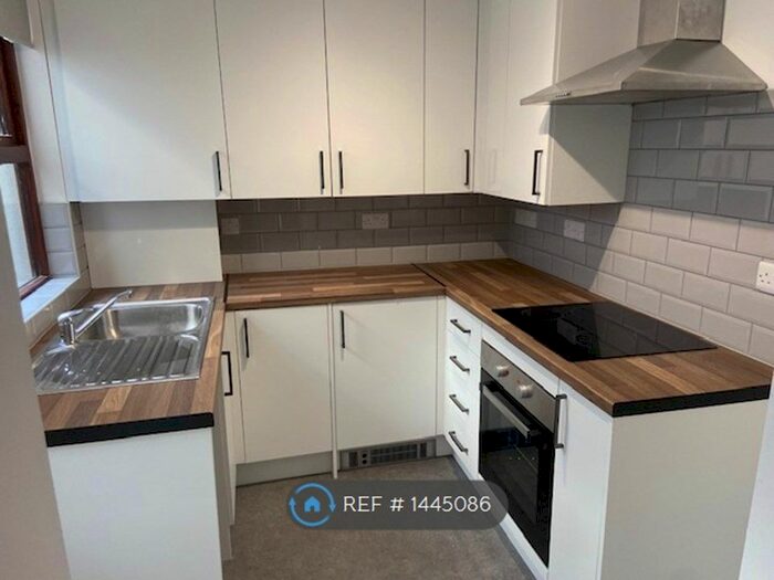 2 Bedroom Semi-Detached House To Rent In Queens Terrace, Cardigan, SA43