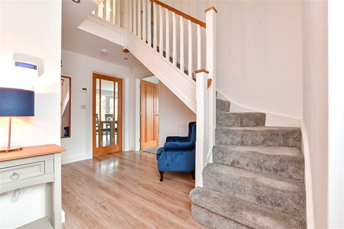 4 Bedroom Detached House For Sale In The Meadows, Cliffsend, Ramsgate, Kent, CT12