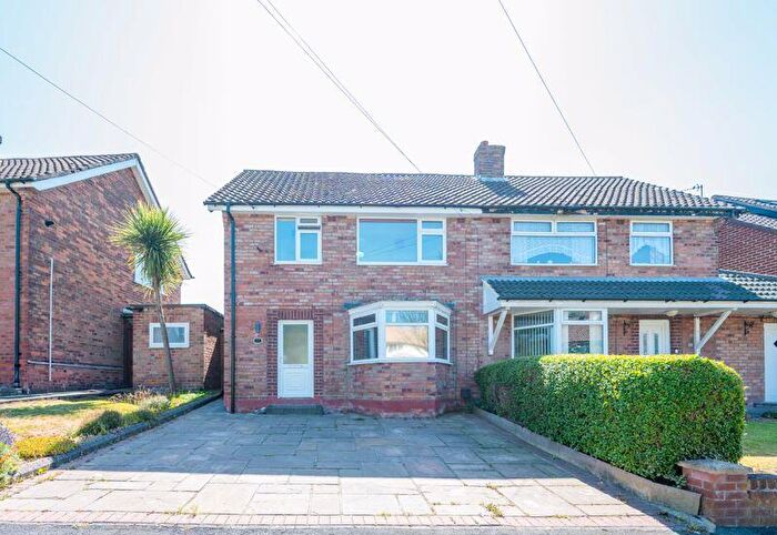 3 Bedroom Semi-Detached House To Rent In Rothwell Drive, Aughton, L39