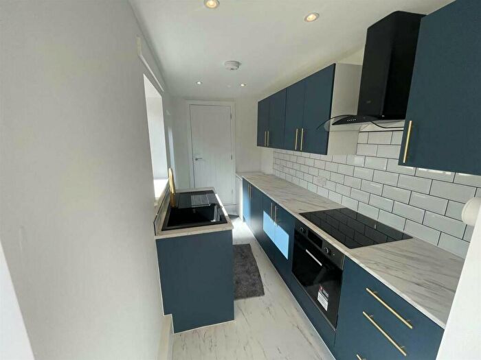 4 Bedroom Terraced House To Rent In Wood Lane, Shirebrook, Mansfield, Derbyshire, NG20