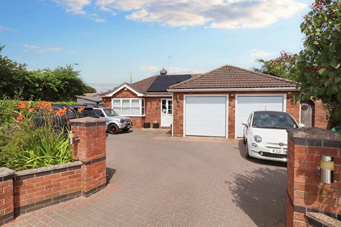 3 Bedroom Detached Bungalow For Sale In Siltside, Gosberton Risegate, PE11