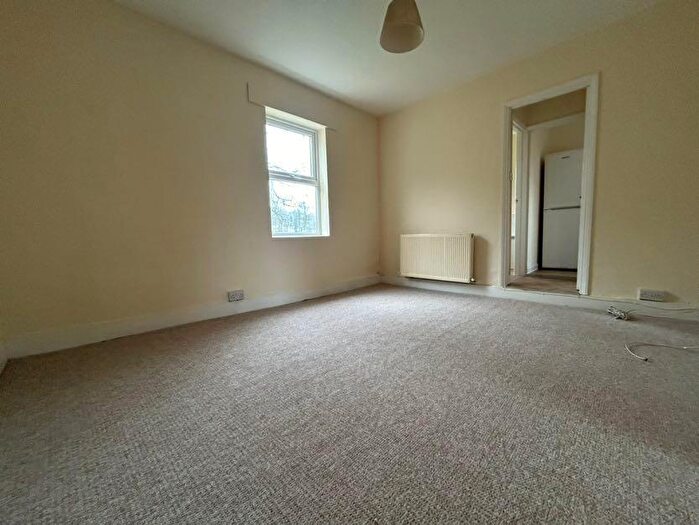 1 Bedroom Maisonette To Rent In Grove Road, Luton, LU1